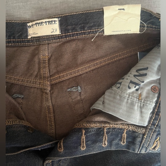 Free People Maggie Distressed Mid-rise Straight-Jeans Size 27 Back Alley Blue - Picture 13 of 15